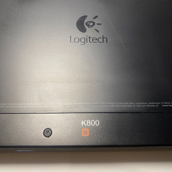 Logitech K800 Illuminated Wireless Keyboard **FOR PARTS** No Dongle See Desc - Picture 7 of 8
